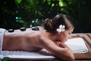 massage_pierres_chaudes_x300x200
